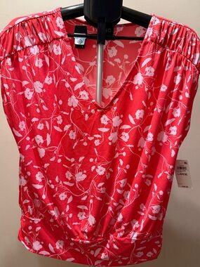 INC International Concepts Red Floral V-Neck Tank Top